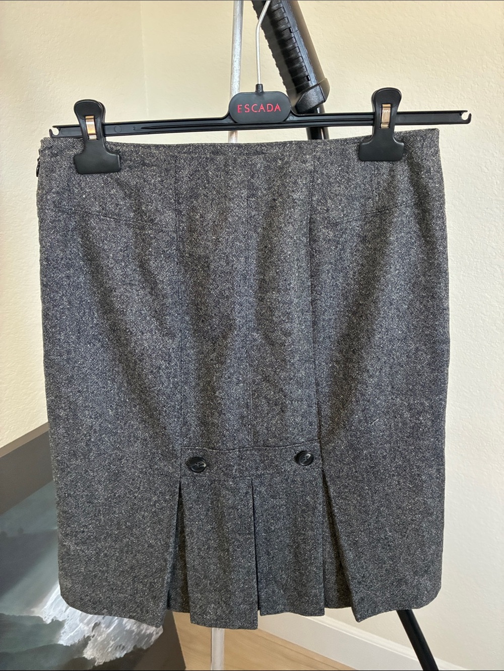 Ann Taylor Charcoal Gray Wool-Blend Pencil Skirt with Front Pleat